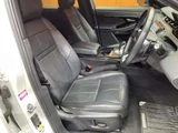 2020 Land Rover Range Rover Evoque R Dynamic S 4WD SUV for sale, Japanese used car export - photo 6 of 24 | GULJI TRADERS