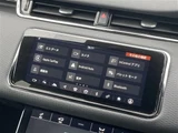 2020 Land Rover Range Rover Evoque R Dynamic S 4WD SUV for sale, Japanese used car export - photo 13 of 23 | GULJI TRADERS