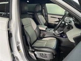 2020 Land Rover Range Rover Evoque R Dynamic SE 4WD SUV for sale, Japanese used car export - photo 6 of 23 | GULJI TRADERS
