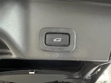 2020 Land Rover Range Rover Evoque R Dynamic SE 4WD SUV for sale, Japanese used car export - photo 11 of 23 | GULJI TRADERS