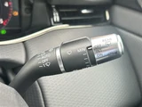 2020 Land Rover Range Rover Evoque R Dynamic S 4WD SUV for sale, Japanese used car export - photo 16 of 21 | GULJI TRADERS
