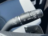 2022 Land Rover Range Rover Evoque R- Dynamic S P300e SUV for sale, Japanese used car export - photo 33 of 54 | GULJI TRADERS
