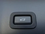 2022 Land Rover Range Rover Evoque R Dynamic SE 4WD SUV for sale, Japanese used car export - photo 13 of 23 | GULJI TRADERS
