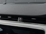 2022 Land Rover Range Rover Evoque R Dynamic SE 4WD SUV for sale, Japanese used car export - photo 21 of 23 | GULJI TRADERS