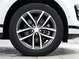 2024 Land Rover Range Rover Evoque Dynamic SE P200 SUV for sale, Japanese used car export - photo 18 of 30 | GULJI TRADERS
