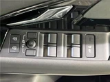 2024 Land Rover Range Rover Evoque S D200 SUV for sale, Japanese used car export - photo 26 of 30 | GULJI TRADERS