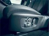 2025 Land Rover Range Rover Evoque Dynamic HSE P300e SUV for sale, Japanese used car export - photo 42 of 77 | GULJI TRADERS