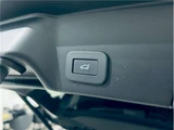 2025 Land Rover Range Rover Evoque Dynamic HSE P300e SUV for sale, Japanese used car export - photo 49 of 77 | GULJI TRADERS