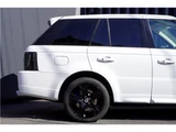 2011 Land Rover Range Rover Sport Sport SUV for sale, Japanese used car export - photo 15 of 76 | GULJI TRADERS