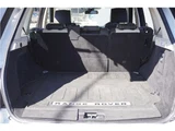 2011 Land Rover Range Rover Sport Sport SUV for sale, Japanese used car export - photo 31 of 76 | GULJI TRADERS