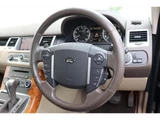 2011 Land Rover Range Rover Sport Sport SUV for sale, Japanese used car export - photo 8 of 9 | GULJI TRADERS