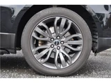 2017 Land Rover Range Rover Sport HSE Dynamic 4WD SUV for sale, Japanese used car export - photo 22 of 49 | GULJI TRADERS