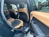2018 Land Rover Range Rover Sport Dynamic 4WD SUV for sale, Japanese used car export - photo 17 of 24 | GULJI TRADERS