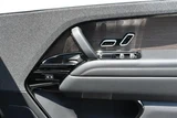 2023 Land Rover Range Rover Sport Dynamic HSE SUV for sale, Japanese used car export - photo 18 of 30 | GULJI TRADERS