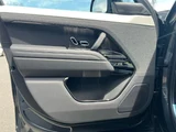 2024 Land Rover Range Rover Sport P550e SUV for sale, Japanese used car export - photo 19 of 48 | GULJI TRADERS