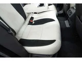 2018 Land Rover Range Rover Velar 2.0L P250 4WD SUV for sale, Japanese used car export - photo 41 of 80 | GULJI TRADERS