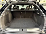 2018 Land Rover Range Rover Velar R Dynamic SUV for sale, Japanese used car export - photo 34 of 61 | GULJI TRADERS