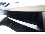 2018 Land Rover Range Rover Velar R Dynamic S 250PS SUV for sale, Japanese used car export - photo 24 of 41 | GULJI TRADERS