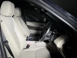 2018 Land Rover Range Rover Velar R Dynamic SE 250PS SUV for sale, Japanese used car export - photo 5 of 9 | GULJI TRADERS