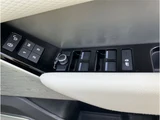2019 Land Rover Range Rover Velar - SUV for sale, Japanese used car export - photo 16 of 49 | GULJI TRADERS