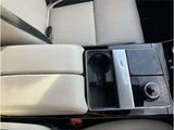2019 Land Rover Range Rover Velar - SUV for sale, Japanese used car export - photo 25 of 49 | GULJI TRADERS