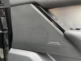 2019 Land Rover Range Rover Velar R Dynamic S 250PS 4WD SUV for sale, Japanese used car export - photo 11 of 24 | GULJI TRADERS