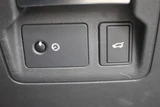 2019 Land Rover Range Rover Velar Base SUV for sale, Japanese used car export - photo 4 of 30 | GULJI TRADERS