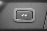 2019 Land Rover Range Rover Velar Base SUV for sale, Japanese used car export - photo 28 of 30 | GULJI TRADERS