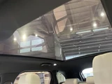 2021 Land Rover Range Rover Velar R Dynamic S 250PS 4WD SUV for sale, Japanese used car export - photo 19 of 24 | GULJI TRADERS