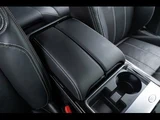 2022 Land Rover Range Rover Velar R Dynamic S 2.0L P250 4WD SUV for sale, Japanese used car export - photo 23 of 24 | GULJI TRADERS