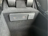 2025 Land Rover Range Rover Velar Dynamic SE SUV for sale, Japanese used car export - photo 46 of 50 | GULJI TRADERS