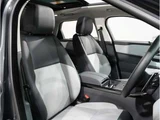 2025 Land Rover Range Rover Velar Dynamic SE 2.0L P250 4WD SUV for sale, Japanese used car export - photo 13 of 20 | GULJI TRADERS