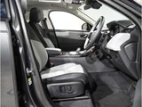 2025 Land Rover Range Rover Velar Dynamic SE 2.0L P250 4WD SUV for sale, Japanese used car export - photo 14 of 20 | GULJI TRADERS