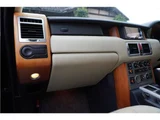 2007 Land Rover Range Rover Vogue 4.4 V8 SUV for sale, Japanese used car export - photo 60 of 71 | GULJI TRADERS
