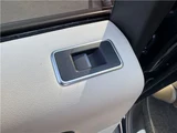 2016 Land Rover Range Rover Vogue SUV for sale, Japanese used car export - photo 33 of 43 | GULJI TRADERS