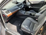2011 Lexus CT 200h Version L Black Sedan for sale, Japanese used car export - photo 31 of 33 | GULJI TRADERS