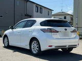 2011 Lexus CT CT200h Pearl Sedan for sale, Japanese used car export - photo 3 of 31 | GULJI TRADERS
