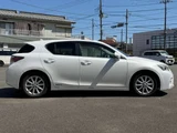 2011 Lexus CT CT200h Pearl Sedan for sale, Japanese used car export - photo 4 of 31 | GULJI TRADERS