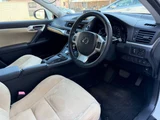 2011 Lexus CT CT200h Pearl Sedan for sale, Japanese used car export - photo 9 of 31 | GULJI TRADERS