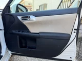 2011 Lexus CT CT200h Pearl Sedan for sale, Japanese used car export - photo 16 of 31 | GULJI TRADERS