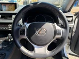 2011 Lexus CT CT200h Pearl Sedan for sale, Japanese used car export - photo 27 of 31 | GULJI TRADERS