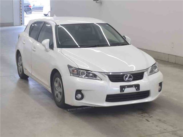 2011 Lexus CT CT200h Pearl Sedan for sale, Japanese used car export | GULJI TRADERS
