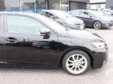 2011 Lexus CT 200h Version C Black Sedan for sale, Japanese used car export - photo 8 of 53 | GULJI TRADERS