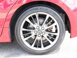 2011 Lexus CT 200h Version C Red Sedan for sale, Japanese used car export - photo 22 of 50 | GULJI TRADERS