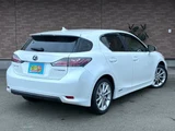2011 Lexus CT Pearl Sedan for sale, Japanese used car export - photo 3 of 42 | GULJI TRADERS
