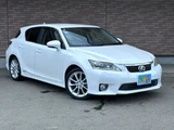 2011 Lexus CT Pearl Sedan for sale, Japanese used car export - photo 4 of 42 | GULJI TRADERS