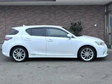 2011 Lexus CT Pearl Sedan for sale, Japanese used car export - photo 5 of 42 | GULJI TRADERS