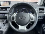 2011 Lexus CT Pearl Sedan for sale, Japanese used car export - photo 8 of 42 | GULJI TRADERS