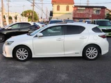 2011 Lexus CT 200h Version C Pearl Sedan for sale, Japanese used car export - photo 9 of 52 | GULJI TRADERS