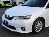 2011 Lexus CT 200h Version C Pearl Sedan for sale, Japanese used car export - photo 12 of 52 | GULJI TRADERS